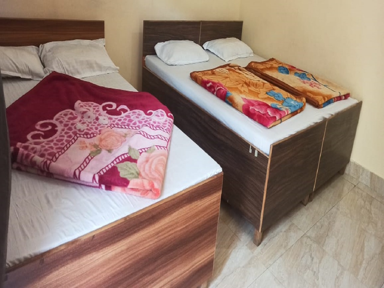 HOTEL KRISHNA PALACE 